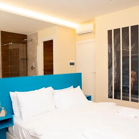 South Hands Luxury Neapol